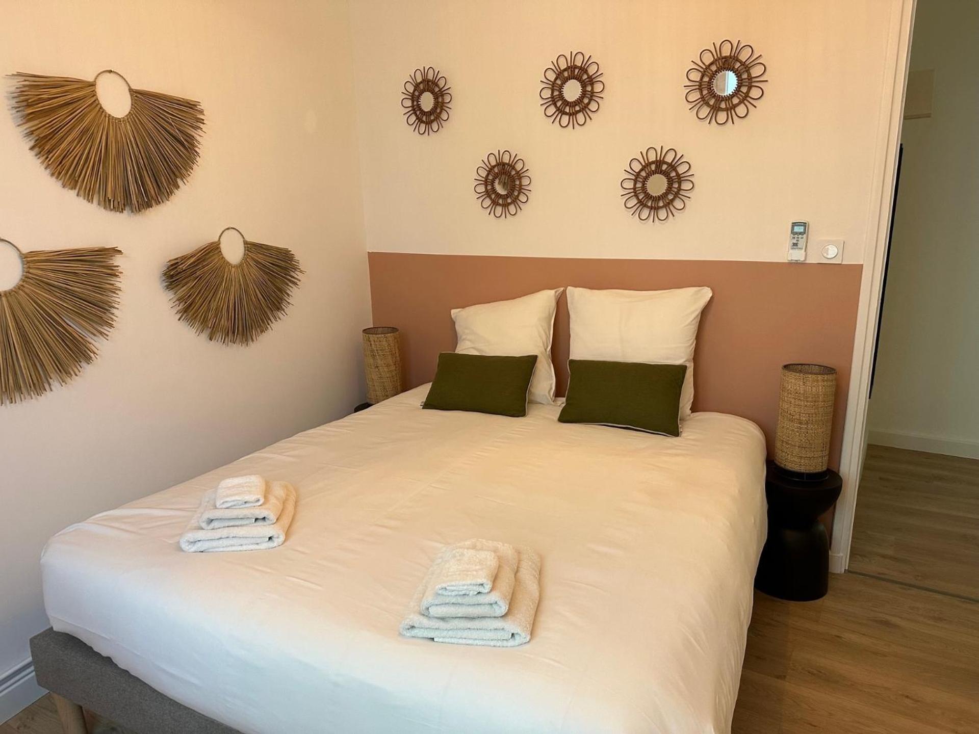 Charmant Appartement 3 Chambres Et Terrasse Eyragues Dış mekan fotoğraf